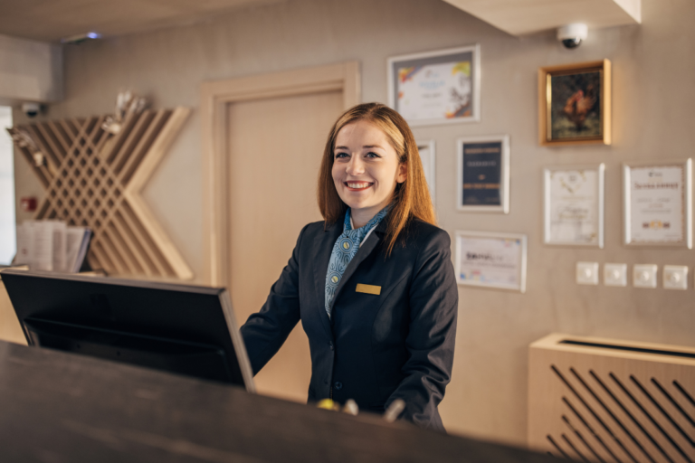 How to Get Job in 5-Star Hotel in India
