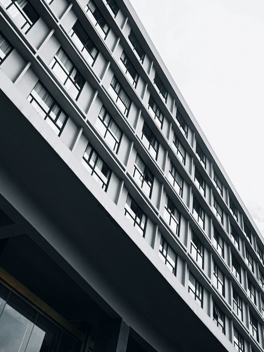 Hotel Guest Transport Desk Hiring: 7 Checks